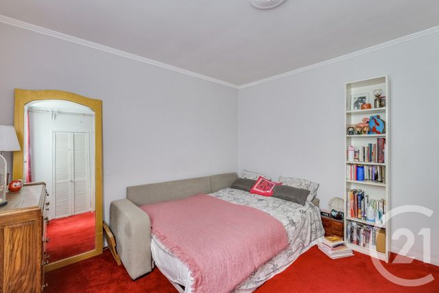 Appartement F4 à vendre - 4 pièces - 72.77 m2 - PARIS - 75018 - ILE-DE-FRANCE - Century 21 Patrimoine 17