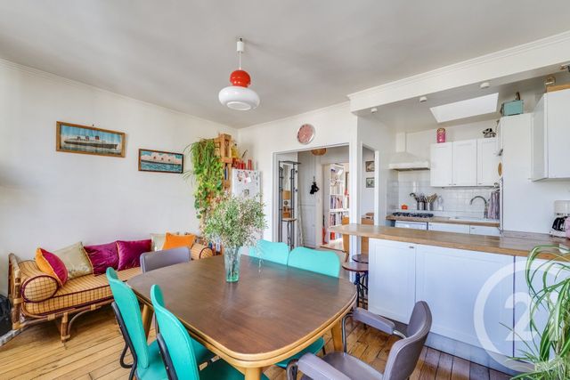 Appartement F4 à vendre - 4 pièces - 72.77 m2 - PARIS - 75018 - ILE-DE-FRANCE - Century 21 Patrimoine 17