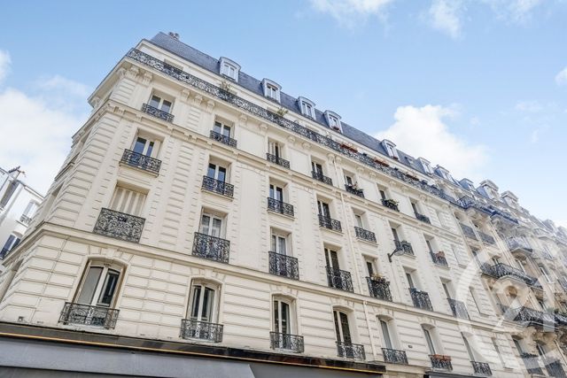 Appartement F1 à vendre - 1 pièce - 24.84 m2 - PARIS - 75018 - ILE-DE-FRANCE - Century 21 Patrimoine 17