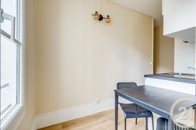 Appartement Studio à vendre - 1 pièce - 26.23 m2 - PARIS - 75017 - ILE-DE-FRANCE - Century 21 Patrimoine 17