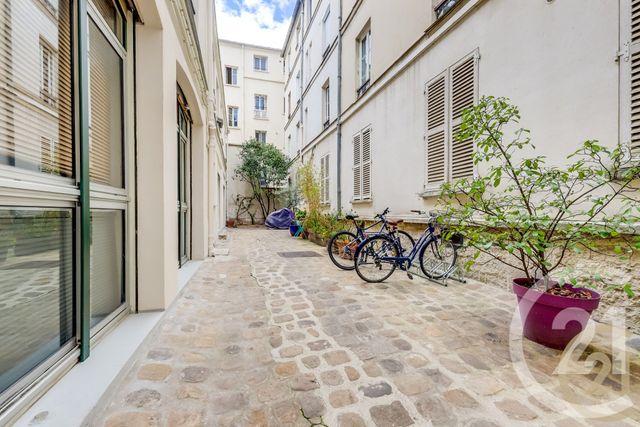 Appartement Studio à vendre - 1 pièce - 26.23 m2 - PARIS - 75017 - ILE-DE-FRANCE - Century 21 Patrimoine 17