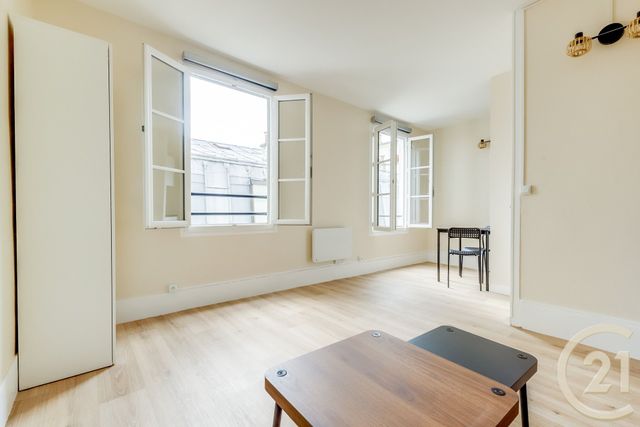 Appartement Studio à vendre - 1 pièce - 26.23 m2 - PARIS - 75017 - ILE-DE-FRANCE - Century 21 Patrimoine 17