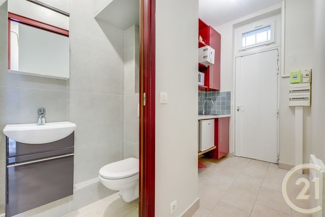 Appartement Local à vendre - 1 pièce - 42.2 m2 - PARIS - 75017 - ILE-DE-FRANCE - Century 21 Patrimoine 17