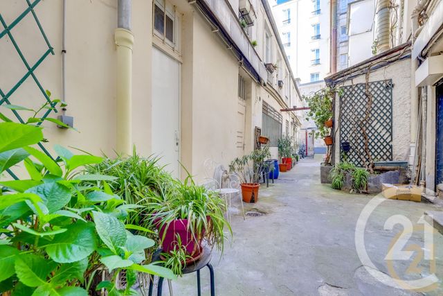 Appartement Local à vendre - 1 pièce - 42.2 m2 - PARIS - 75017 - ILE-DE-FRANCE - Century 21 Patrimoine 17