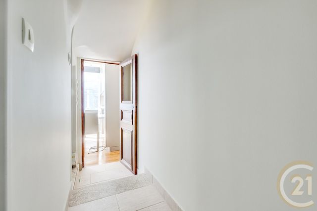 Appartement Local à vendre - 1 pièce - 42.2 m2 - PARIS - 75017 - ILE-DE-FRANCE - Century 21 Patrimoine 17