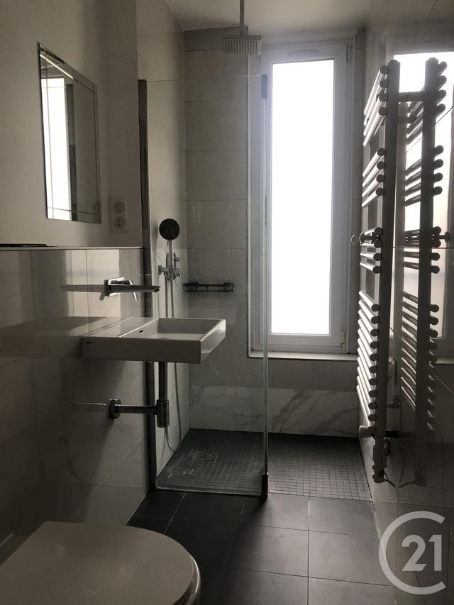 Appartement F2 à louer - 2 pièces - 59.6 m2 - PARIS - 75017 - ILE-DE-FRANCE - Century 21 Patrimoine 17