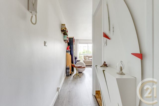 Appartement F1 à vendre - 1 pièce - 30.6 m2 - LES LILAS - 93 - ILE-DE-FRANCE - Century 21 Patrimoine 17
