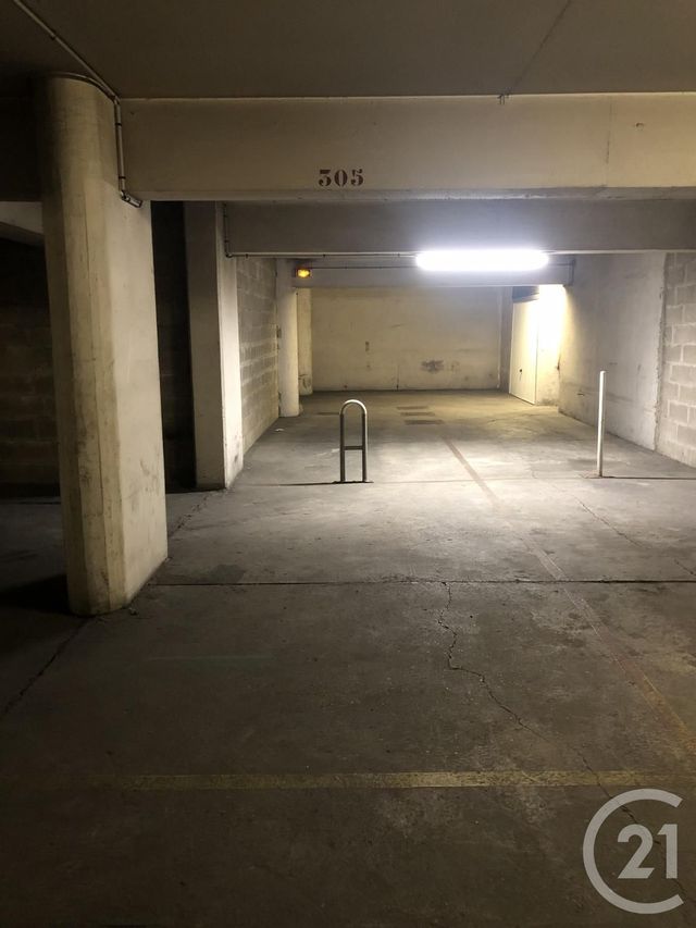 parking - PARIS - 75017