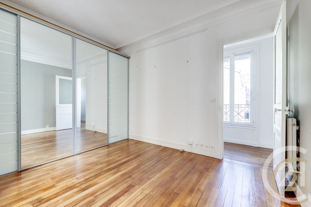 Appartement F2 à vendre - 2 pièces - 42.04 m2 - PARIS - 75017 - ILE-DE-FRANCE - Century 21 Patrimoine 17