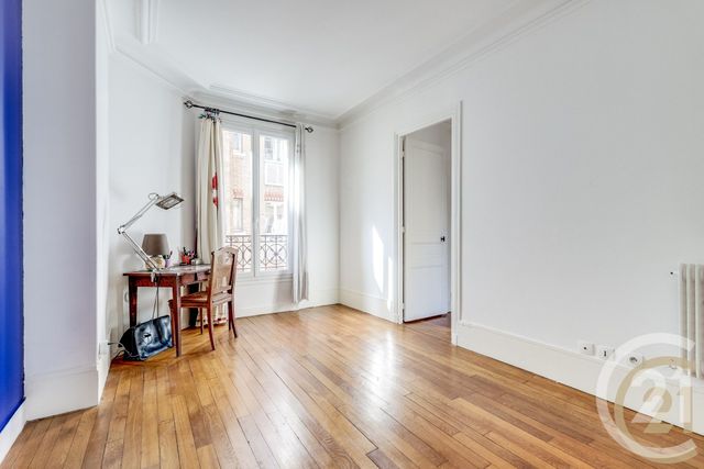 Appartement F2 à vendre - 2 pièces - 42.04 m2 - PARIS - 75017 - ILE-DE-FRANCE - Century 21 Patrimoine 17
