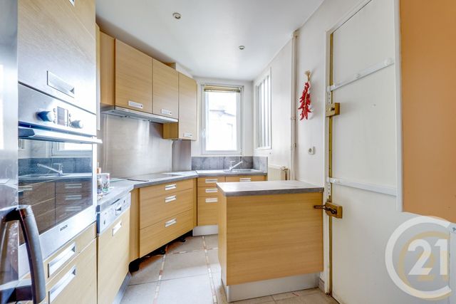 Appartement à vendre - 2 pièces - 63.59 m2 - PARIS - 75017 - ILE-DE-FRANCE - Century 21 Patrimoine 17