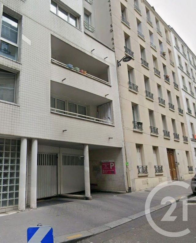 parking à louer - 12.0 m2 - PARIS - 75017 - ILE-DE-FRANCE - Century 21 Patrimoine 17