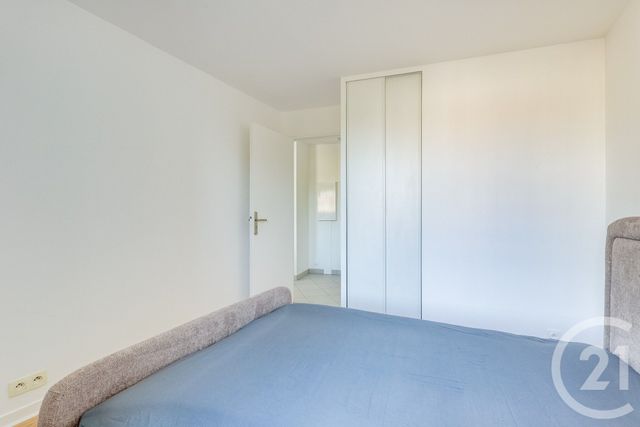 Appartement F2 à louer - 2 pièces - 36.0 m2 - SARTROUVILLE - 78 - ILE-DE-FRANCE - Century 21 Patrimoine 17