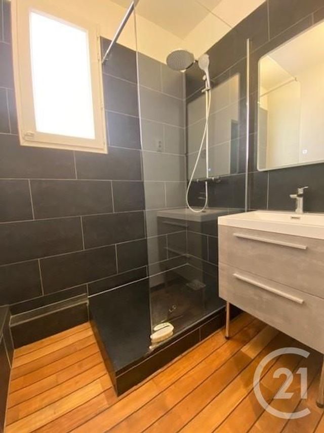 Appartement F3 à louer - 3 pièces - 55.0 m2 - MAISONS ALFORT - 94 - ILE-DE-FRANCE - Century 21 Patrimoine 17
