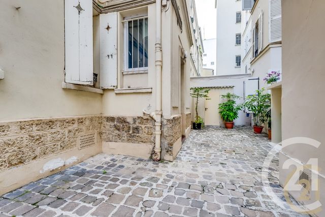 Appartement F2 à vendre - 2 pièces - 23.1 m2 - PARIS - 75017 - ILE-DE-FRANCE - Century 21 Patrimoine 17