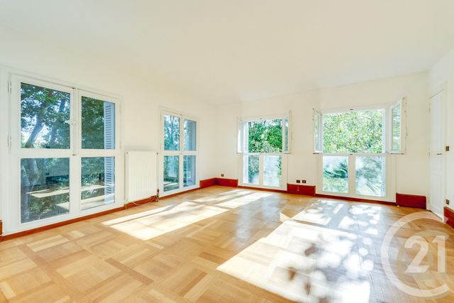Appartement Studio à vendre - 1 pièce - 39.62 m2 - PARIS - 75018 - ILE-DE-FRANCE - Century 21 Patrimoine 17