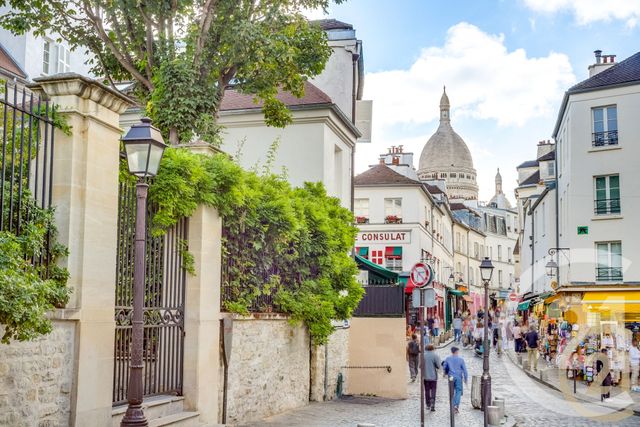 Appartement Studio à vendre - 1 pièce - 39.62 m2 - PARIS - 75018 - ILE-DE-FRANCE - Century 21 Patrimoine 17