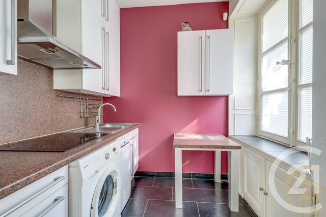 Appartement F3 à vendre - 3 pièces - 65.0 m2 - PARIS - 75018 - ILE-DE-FRANCE - Century 21 Patrimoine 17