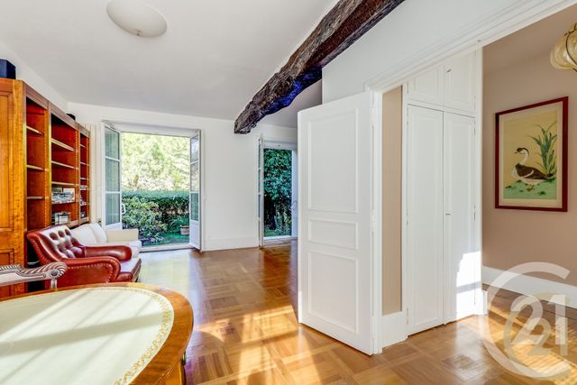 Appartement F3 à vendre - 3 pièces - 65.0 m2 - PARIS - 75018 - ILE-DE-FRANCE - Century 21 Patrimoine 17