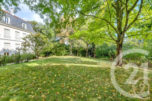 Appartement F3 à vendre - 3 pièces - 65.0 m2 - PARIS - 75018 - ILE-DE-FRANCE - Century 21 Patrimoine 17