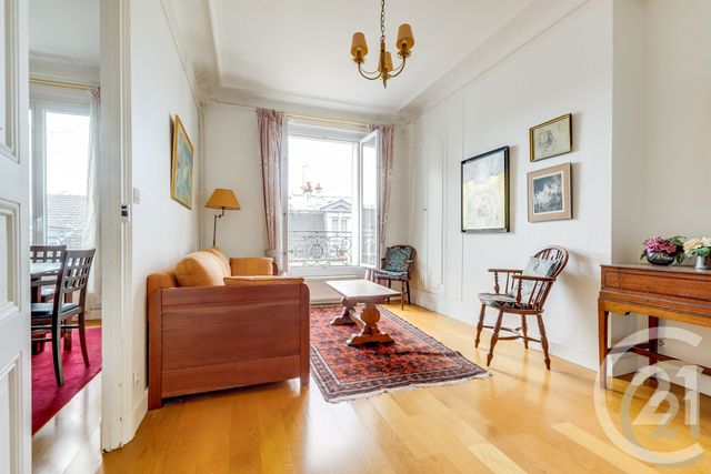 Appartement à vendre - 3 pièces - 53.6 m2 - PARIS - 75014 - ILE-DE-FRANCE - Century 21 Patrimoine 17
