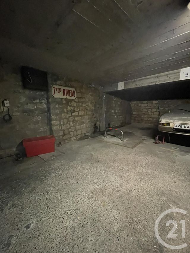 parking à louer - 12.0 m2 - PARIS - 75017 - ILE-DE-FRANCE - Century 21 Patrimoine 17